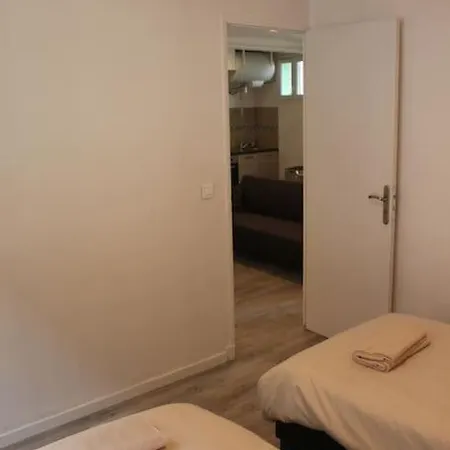 Bienvenus A Rouge Apartment Marseille