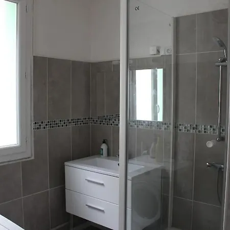 Bienvenus A Rouge Apartment *